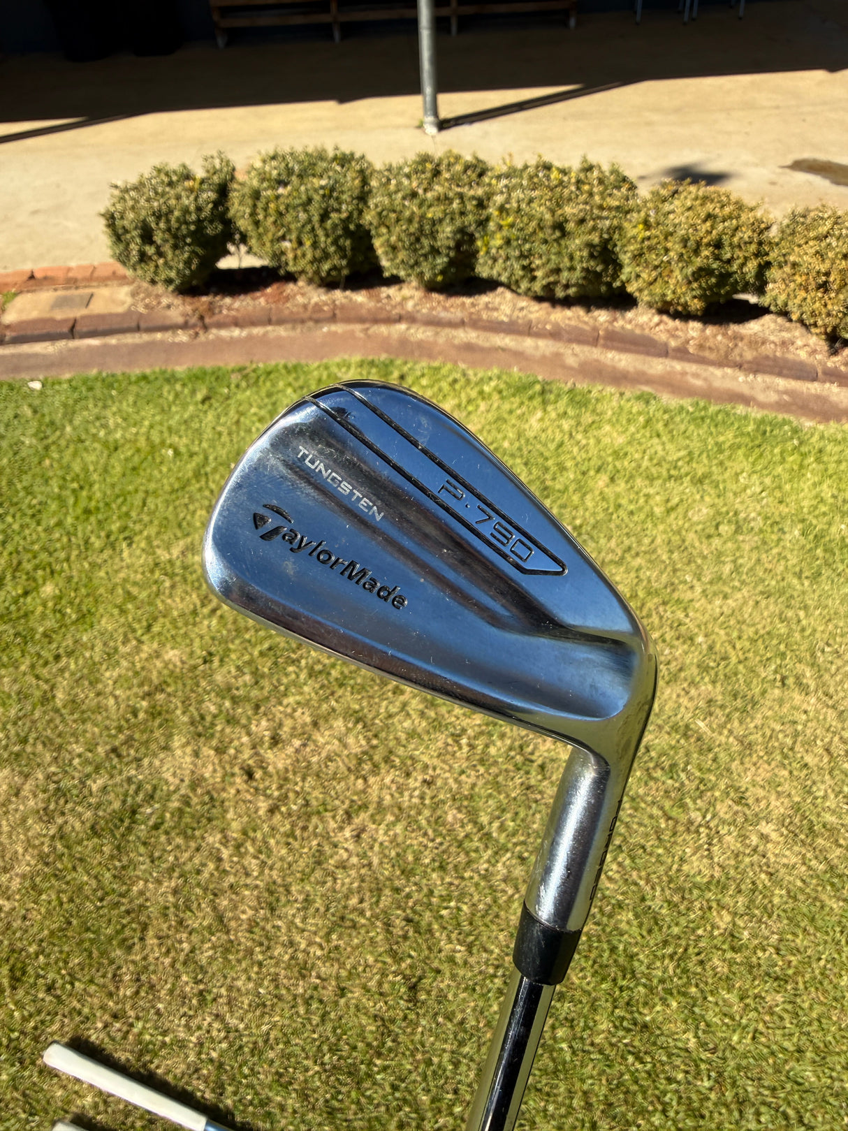 TaylorMade P790 Irons 2019 (4i to PW plus AW) KBS Tour 90 - Trade in